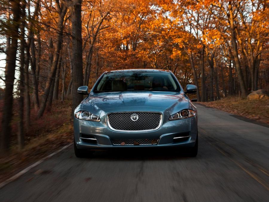  Jaguar XJ SS 2011 года  (US) (фото 30 из 33)